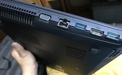 战神k670d-g4d3的硬盘是固态的吗？神舟战神笔记本后面的D3什么意思