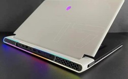 alienware17是哪一年的？外星人笔记本厚度
