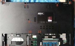 华硕笔记本k56c在屏幕下方左右各有个小方块是螺丝位吗？华硕笔记本k56cb