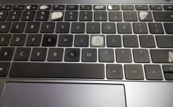 笔记本键盘按键按下去了不回弹怎么办？笔记本外壳为什么有弹性