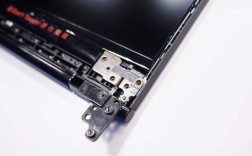 显示屏边框拆卸方法？笔记本屏幕边框拆解