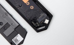 rog硬盘盒是什么接口？硬盘盒 接口 笔记本