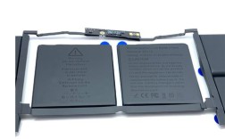 macpro17款电池容量4500毫安？2017新笔记本