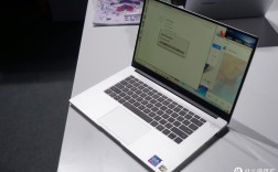 荣耀magicbook14i5和r5哪个好？14寸i5笔记本推荐
