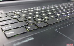 微星gt72键盘灯怎么关？微星gt72 是什么屏