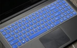 神舟战神k660I7d1的电脑键盘上面有四个按键，右上角，第一个是屏幕开关，第三个第四个音量键，请？神州笔记本战神k660