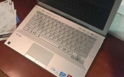 二手的索尼笔记本电脑SVE14A16FGH这个型号的值多少钱，用了两年多了，但是保存的很好？索尼最老款电脑笔记本