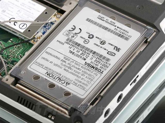 想给u1010换固态硬盘,不知道速度能提升多块,已经不能忍受现在的龟速了,折磨啊?U1010硬盘什么接口-图1 想给u1010换固态硬盘,不知道速度能提升多块,已经不能忍受现在的龟速了,折磨啊?U1010硬盘什么接口-图1