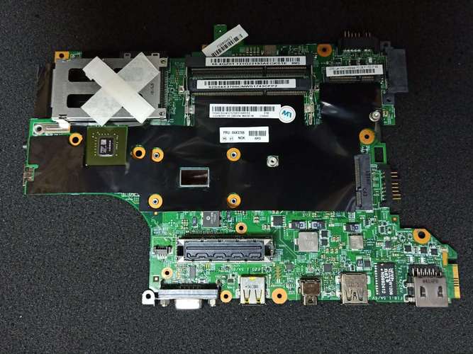 联想t430s换高速无线网卡刷写bios后硬盘灯常亮?联想t430u为什么那么火-图3 联想t430s换高速无线网卡刷写bios后硬盘灯常亮?联想t430u为什么那么火-图3