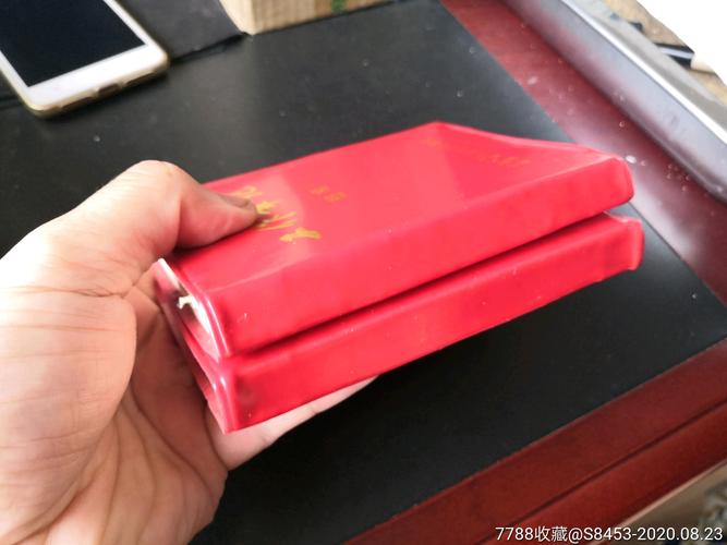 军红色是什么颜色?部队笔记本什么颜色-图3 军红色是什么颜色?部队笔记本什么颜色-图3