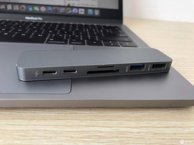 mbp多重?mbp用什么扩展坞-图3 mbp多重?mbp用什么扩展坞-图3
