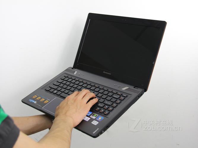 y480联想帮我看看具体是什么型号的?y480显卡是什么-图3 y480联想帮我看看具体是什么型号的?y480显卡是什么-图3