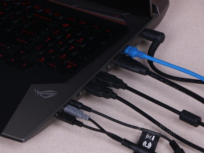 华硕gfx72键盘灯不亮?gfx72送什么时候出-图2 华硕gfx72键盘灯不亮?gfx72送什么时候出-图2