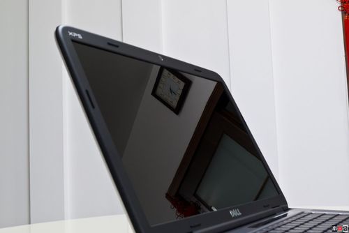 ipad屏幕是镜面屏吗?戴尔雾面屏什么意思-图2 ipad屏幕是镜面屏吗?戴尔雾面屏什么意思-图2