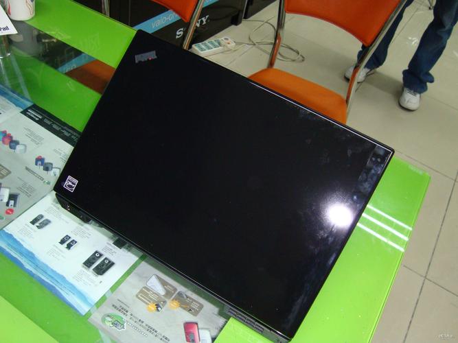 联想的thinkpad为什么会被叫做小黑呢?小黑是指什么笔记本-图2 联想的thinkpad为什么会被叫做小黑呢?小黑是指什么笔记本-图2