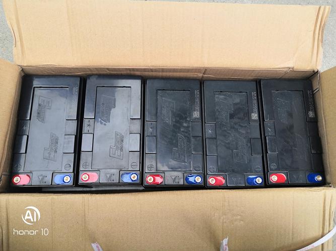 雅迪60v22ah和60v23ah有什么区别?笔记本双电池是什么样子的-图2 雅迪60v22ah和60v23ah有什么区别?笔记本双电池是什么样子的-图2
