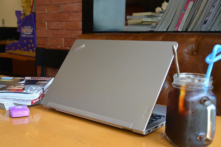 thinkpad笔记本有其他颜色吗?银色thinkpad有什么时候上市-图3 thinkpad笔记本有其他颜色吗?银色thinkpad有什么时候上市-图3