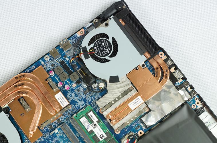 联想小新air15与神舟战神z7哪个好?战神z7用什么散热器好-图2 联想小新air15与神舟战神z7哪个好?战神z7用什么散热器好-图2
