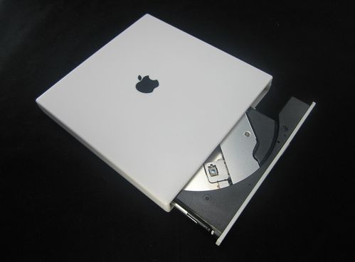 苹果电脑怎么放光盘?MacBook什么时候取消光驱的-图3 苹果电脑怎么放光盘?MacBook什么时候取消光驱的-图3
