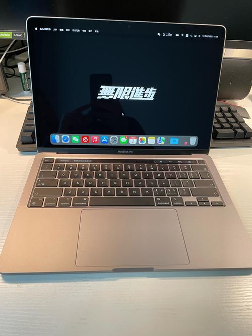 macbook air深空灰和金色哪个好看?苹果笔记本拍什么颜色好-图2 macbook air深空灰和金色哪个好看?苹果笔记本拍什么颜色好-图2