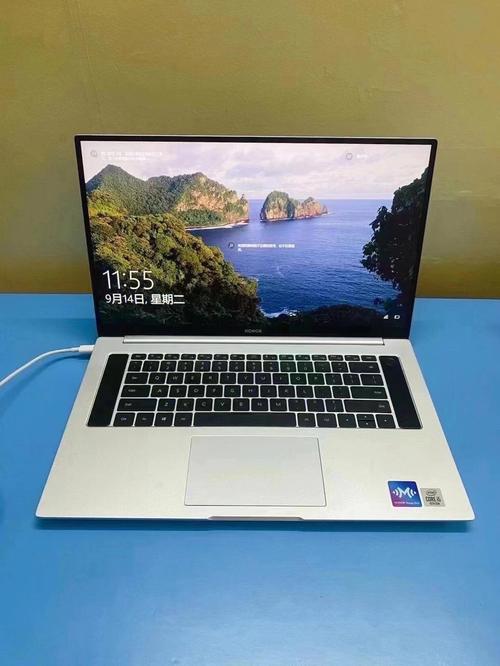 honormagicbookpro尺寸?华为magicbookpro什么版本-图1 honormagicbookpro尺寸?华为magicbookpro什么版本-图1