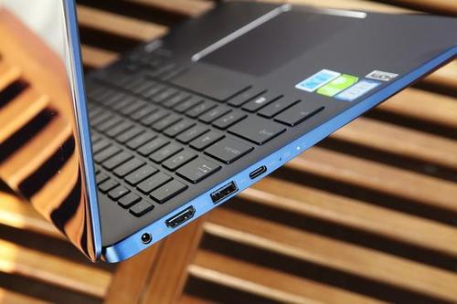 华硕zenbookproux501vw和jw区别？华硕UX501J是什么接口-图3