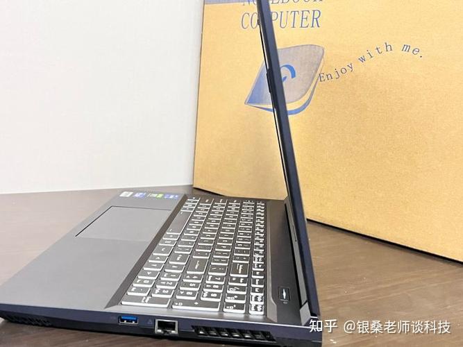 笔记本多少刷新率够用?笔记本多少hz是什么意思-图2 笔记本多少刷新率够用?笔记本多少hz是什么意思-图2