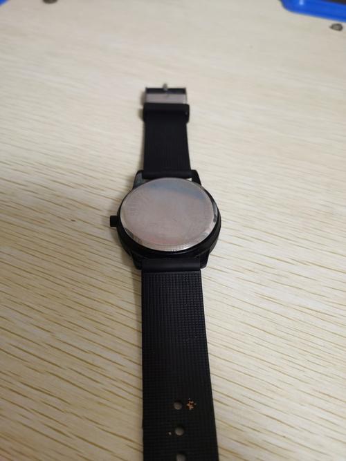 联想watchs如何换电池?笔记本表链是什么意思-图1 联想watchs如何换电池?笔记本表链是什么意思-图1