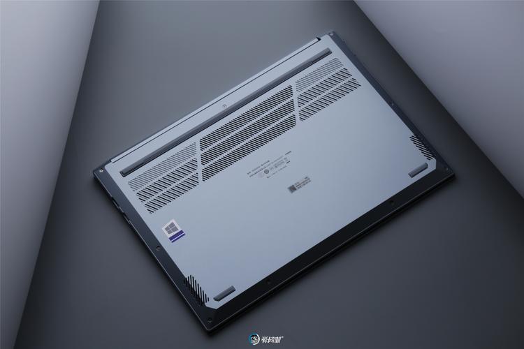 有用过华硕灵焕3ProT304的不,用久了会发烫么?灵焕3 pro自带什么-图1 有用过华硕灵焕3ProT304的不,用久了会发烫么?灵焕3 pro自带什么-图1