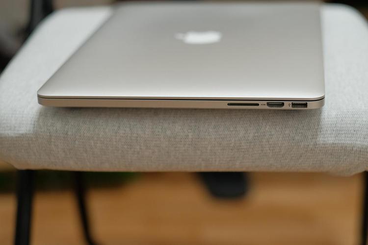 2015年新15寸macbook pro怎么样,配置如何?2015什么游戏本屏幕好-图3 2015年新15寸macbook pro怎么样,配置如何?2015什么游戏本屏幕好-图3