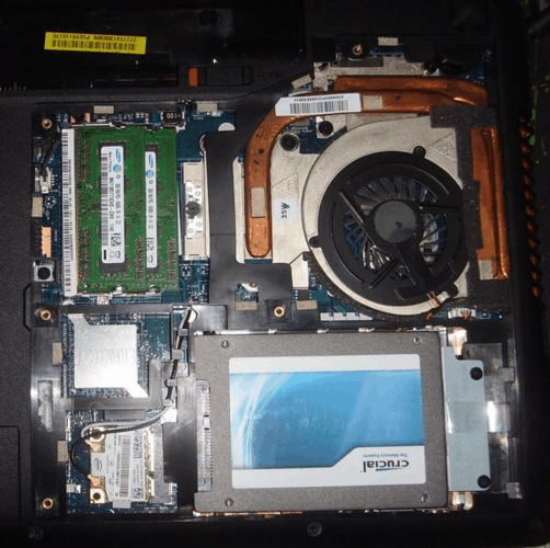 联想y470加装固态硬盘用预留口还是拆光驱好读取速度好?y470p装什么光驱-图1 联想y470加装固态硬盘用预留口还是拆光驱好读取速度好?y470p装什么光驱-图1