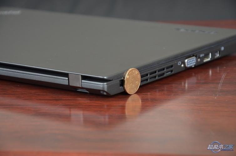 ThinkPad+X240s能加msata固态盘?thinkpad x240s玩游戏怎么样-图1 ThinkPad+X240s能加msata固态盘?thinkpad x240s玩游戏怎么样-图1