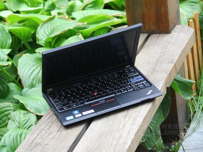 thinkpadibmx201和thinkpadibmx220哪个好?thinkpad x201怎么样-图1 thinkpadibmx201和thinkpadibmx220哪个好?thinkpad x201怎么样-图1