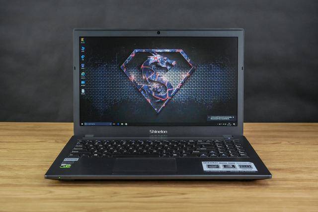 炫龙,毁灭者DD 2 dd2 GTX1050TI 4G独显,八代,酷睿i5套餐一可以玩什么?毁灭者dd2怎么样-图1 炫龙,毁灭者DD 2 dd2 GTX1050TI 4G独显,八代,酷睿i5套餐一可以玩什么?毁灭者dd2怎么样-图1