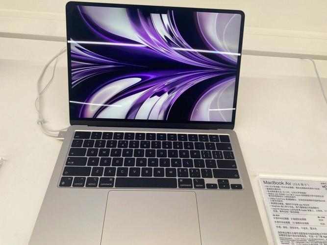 macbookair2020平时使用会发烫么?macbook air 散热怎么样-图3 macbookair2020平时使用会发烫么?macbook air 散热怎么样-图3