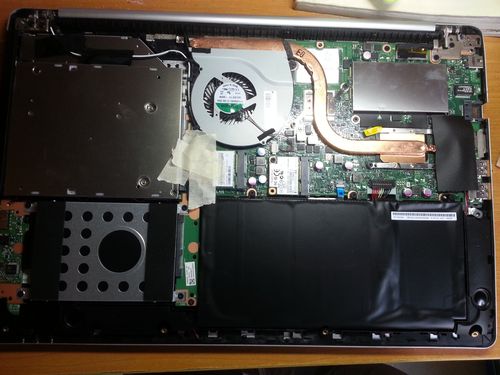 华硕v555l能加内存条嘛?华硕笔记本v555l怎么样-图2 华硕v555l能加内存条嘛?华硕笔记本v555l怎么样-图2