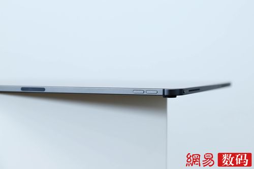 ipad轻微弯曲可以用书压吗?wbin电脑怎么样-图1 ipad轻微弯曲可以用书压吗?wbin电脑怎么样-图1