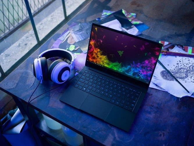游戏本噪音小的有哪些?razer blade怎么样-图1 游戏本噪音小的有哪些?razer blade怎么样-图1