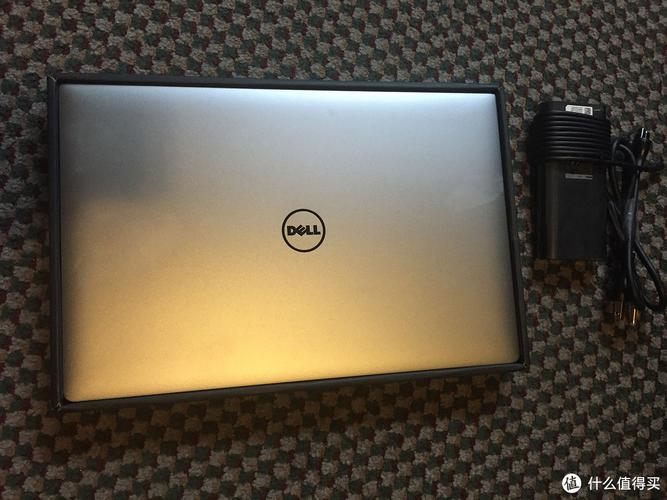 戴尔xps15的散热究竟如何?网上褒贬不一,纠结了?戴尔xps15怎么样-图1 戴尔xps15的散热究竟如何?网上褒贬不一,纠结了?戴尔xps15怎么样-图1