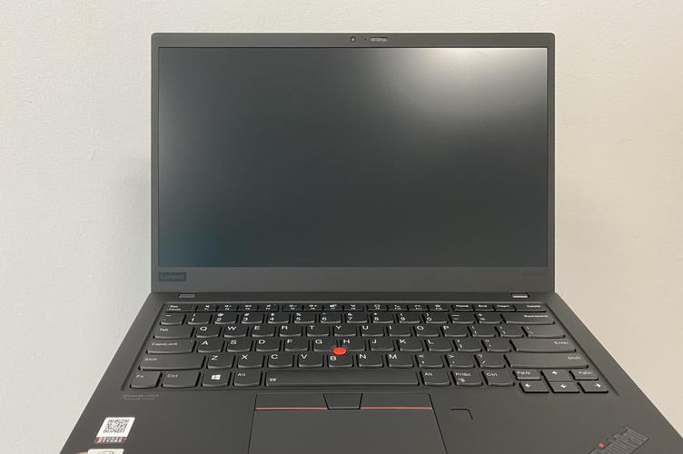 联想x1carbon18款i5值得买吗?联想x1怎么样-图2 联想x1carbon18款i5值得买吗?联想x1怎么样-图2