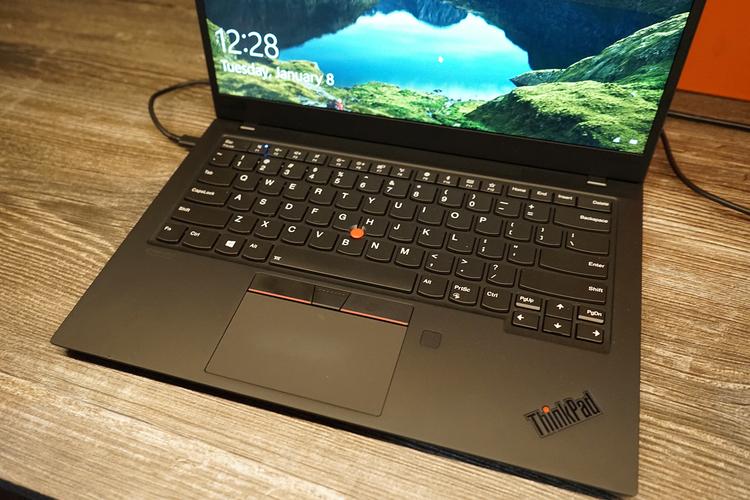 联想x1carbon18款i5值得买吗?联想x1怎么样-图3 联想x1carbon18款i5值得买吗?联想x1怎么样-图3