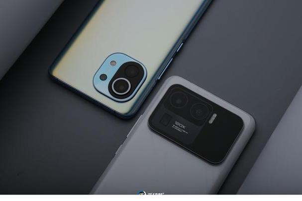 小米11pro三个摄像头分别是什么?索尼pro11怎么样-图1 小米11pro三个摄像头分别是什么?索尼pro11怎么样-图1