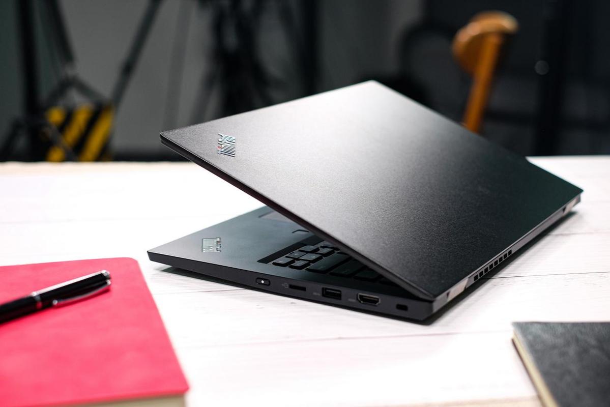 联想thinkpad笔记本s2怎么样?thinkpad s2 怎么样-图1 联想thinkpad笔记本s2怎么样?thinkpad s2 怎么样-图1