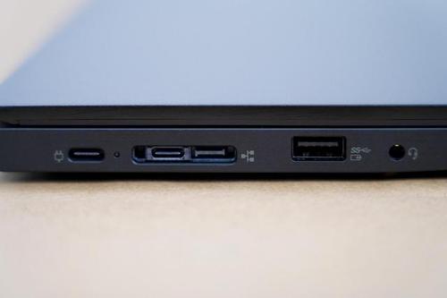 联想ideapad700―15isk的固态硬盘接口是ngff哪种接口?联想700hq怎么样-图2 联想ideapad700―15isk的固态硬盘接口是ngff哪种接口?联想700hq怎么样-图2