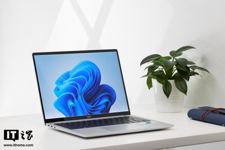 荣耀magicbook142023值得买吗?荣耀MagicBook14屏幕怎么样-图2 荣耀magicbook142023值得买吗?荣耀MagicBook14屏幕怎么样-图2
