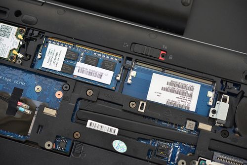 820G3可以额外加装一个固态硬盘吗?elitebook 820怎么样-图1 820G3可以额外加装一个固态硬盘吗?elitebook 820怎么样-图1