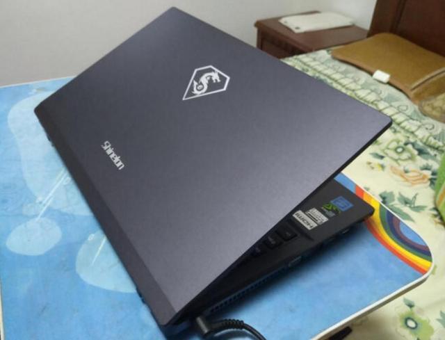 有炫龙毁灭者DC(W650DC)的评测吗?炫龙毁灭者笔记本怎么样-图2 有炫龙毁灭者DC(W650DC)的评测吗?炫龙毁灭者笔记本怎么样-图2