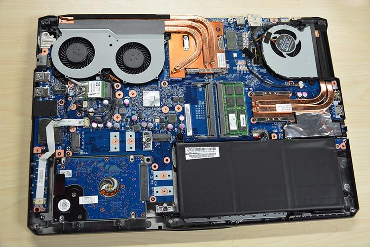 神舟战神z7mkp5gc拆机?z7-kp5s1怎么样-图2 神舟战神z7mkp5gc拆机?z7-kp5s1怎么样-图2