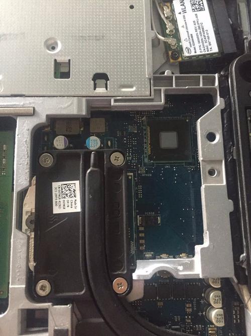 Dell e6440双显卡，电脑放本地视频卡？dell 6440怎么样-图1