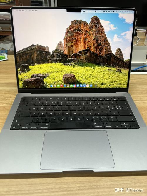 2021款macbookpro13 8g内存够用吗？笔记本 13寸游戏怎么样-图2